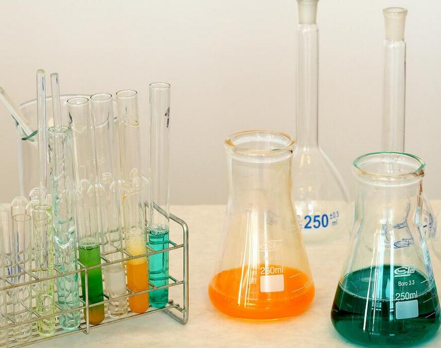 藍色農藥殺菌劑_藍凡農藥有什么作用_農藥藍色