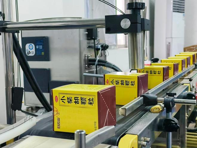 中藥藥材保胎有副作用嗎_中藥保胎的作用_保胎中藥有哪些藥材